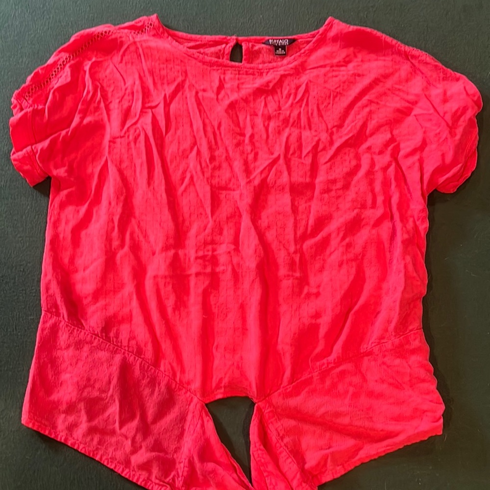 Orange women’s, Buffalo David bitton t-shirt. Size medium